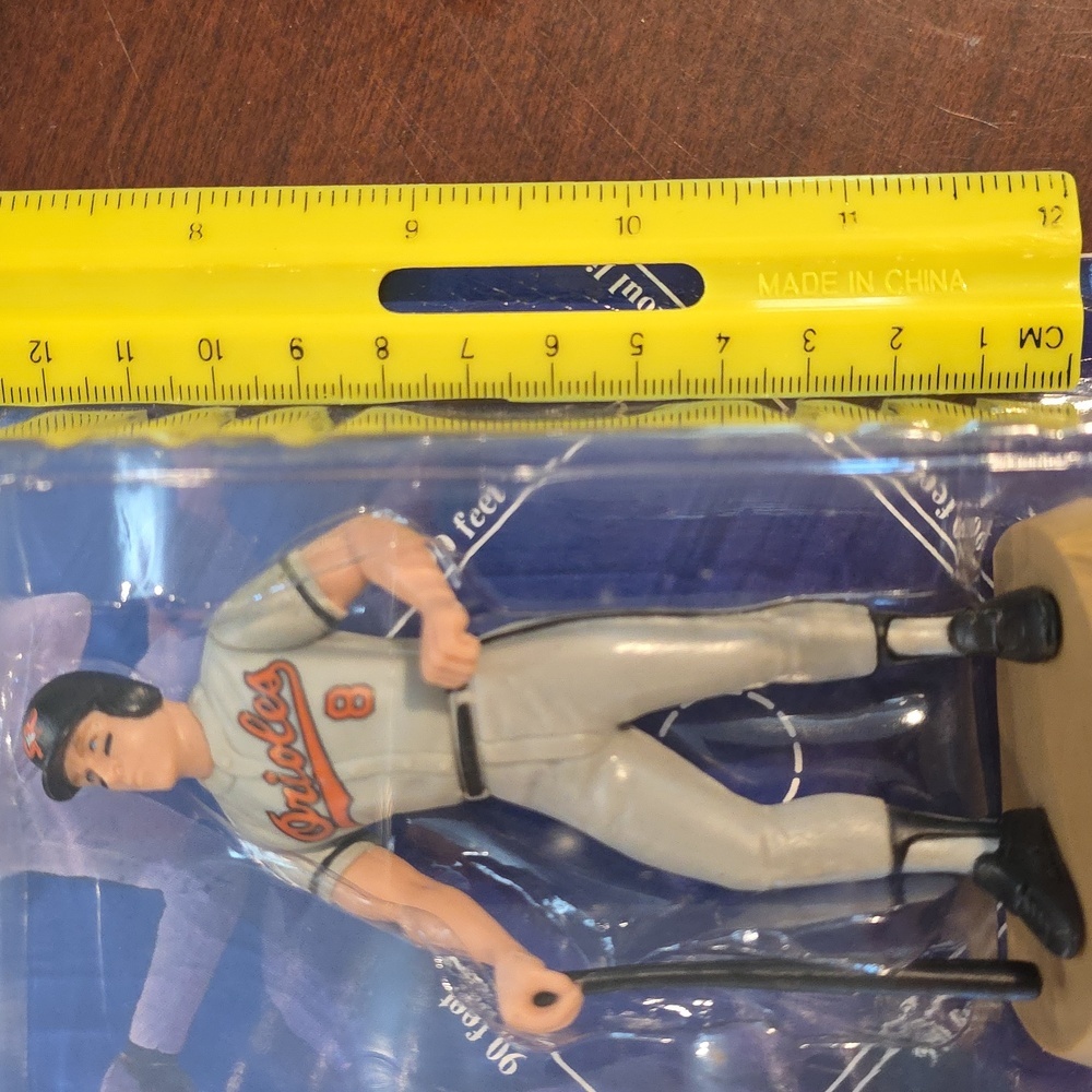 Starting Lineup 1998 Edition Cal Ripken Jr. Figure - Picture 7 of 7